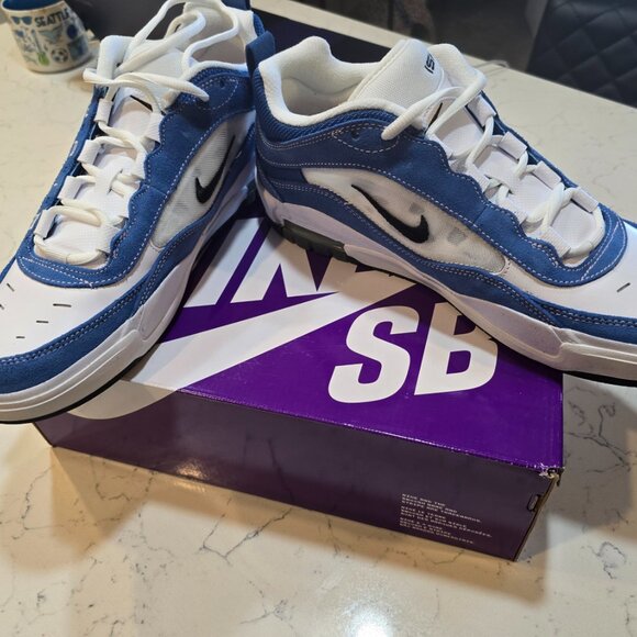 Nike Air Max ISHOD Men's Size 10 Blue White Skate Athletic Shoes FB2393 400 NEW - Picture 4 of 16